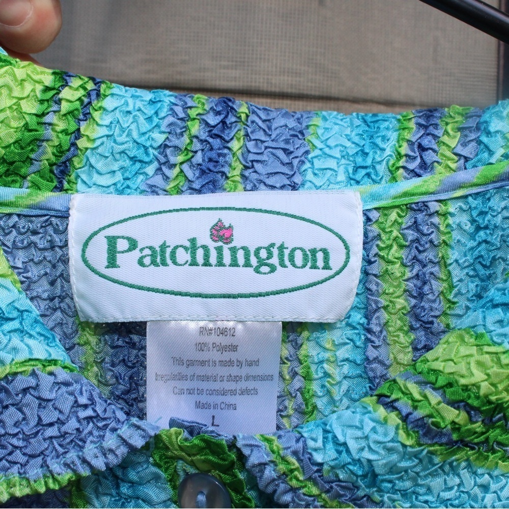 Patchington Large Button Down - Picture 5 of 5